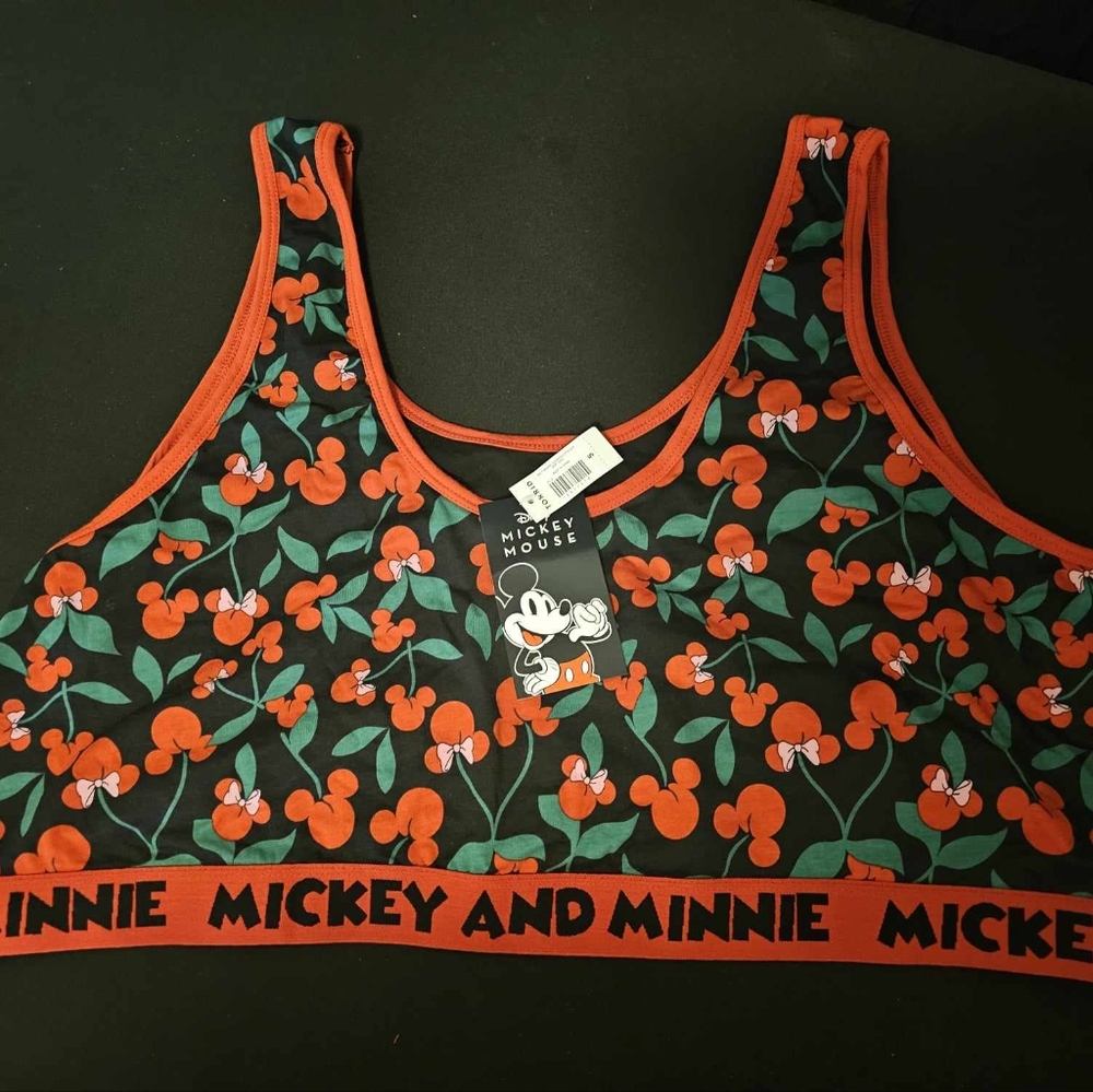 Torrid sports bra  (plus size) 5